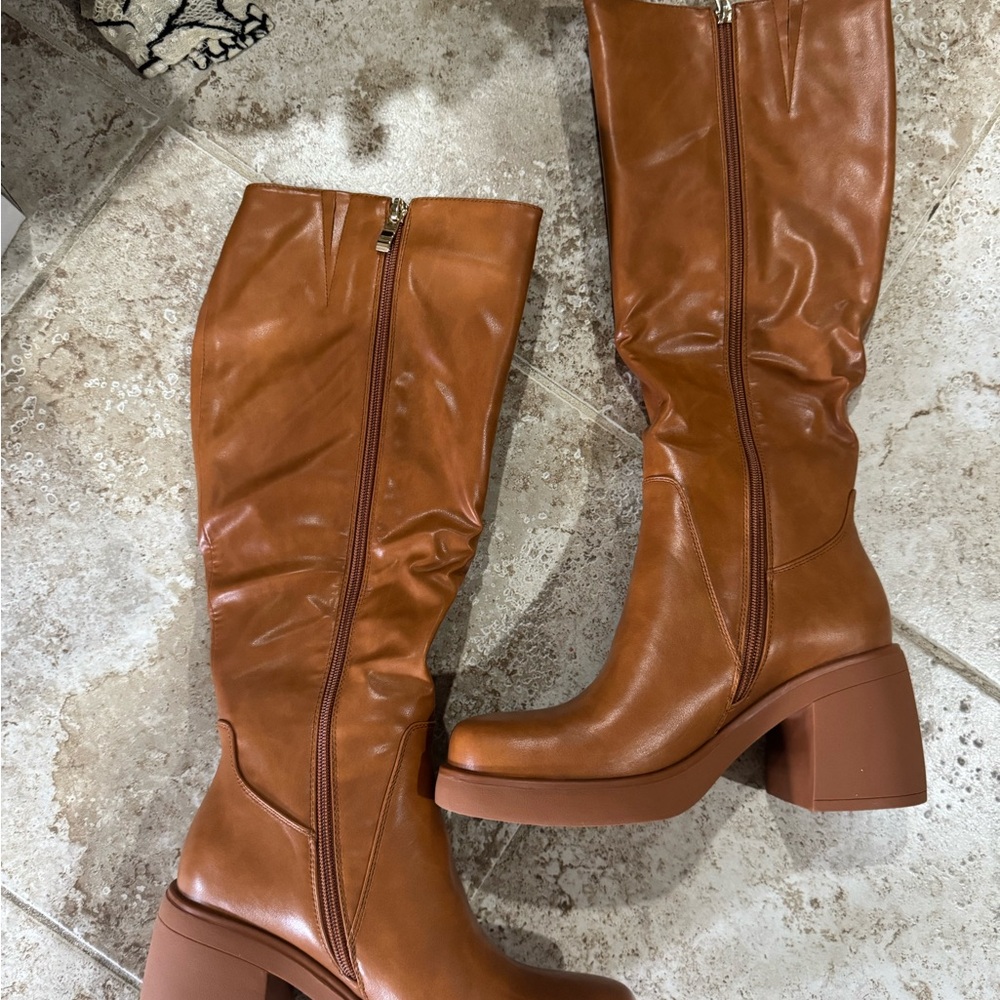 NEW !!! Brown Leather Knee-High Boots